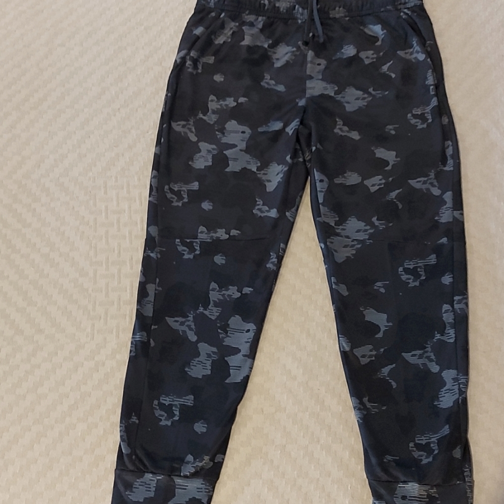 Black & Gray Layer 8, large size track pants